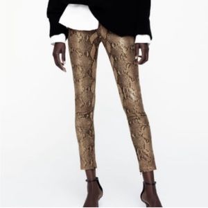 NWOT Zara Skinny Fit Snake Print Trousers